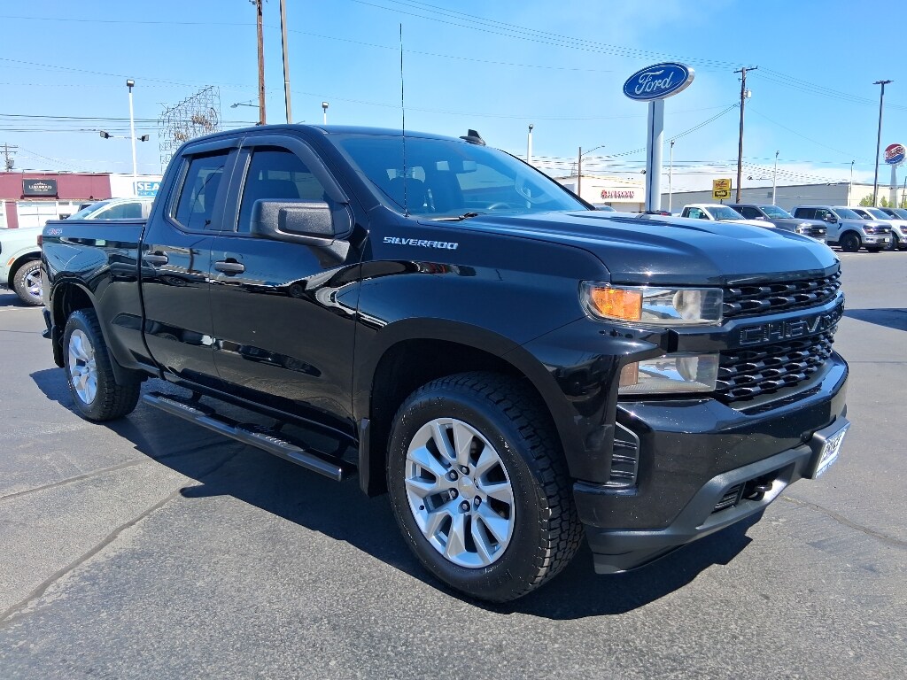 Used 2020 Chevrolet Silverado 1500 Silverado Custom Truck Double Cab