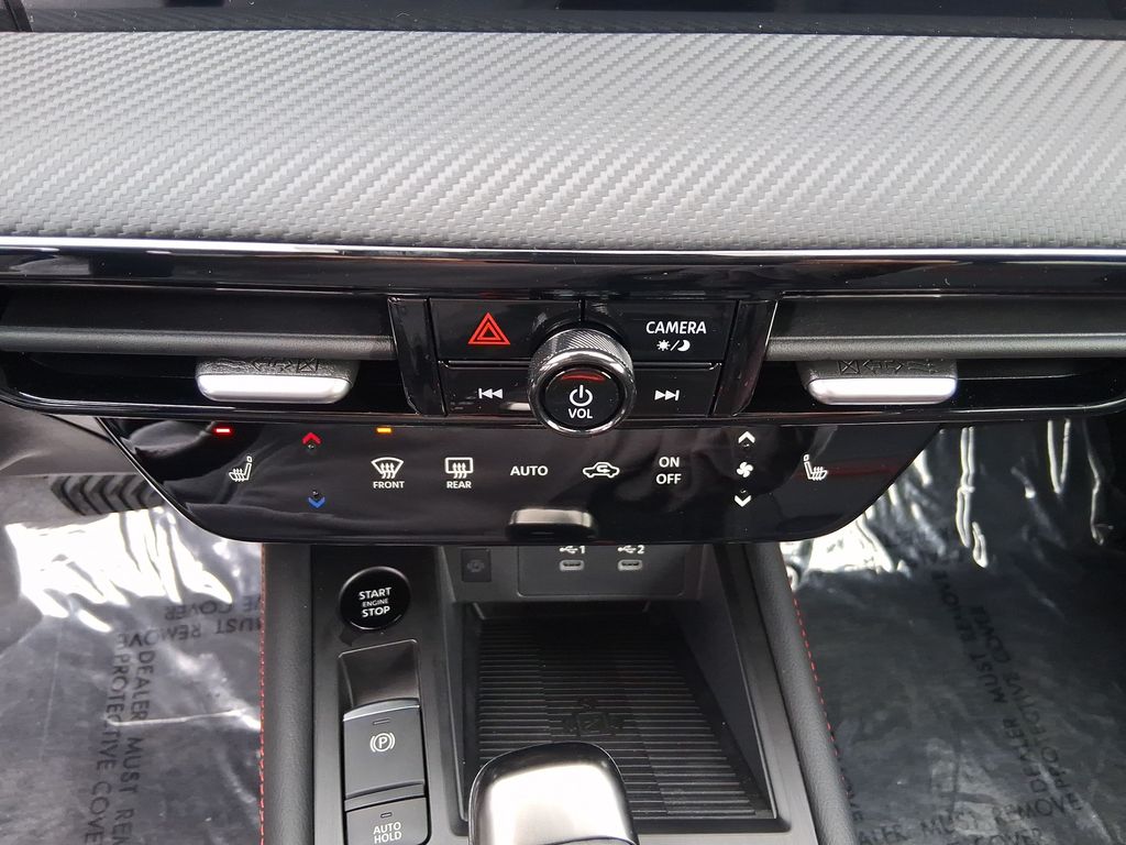 2026 Nissan KICKS SR AWD - Photo 16