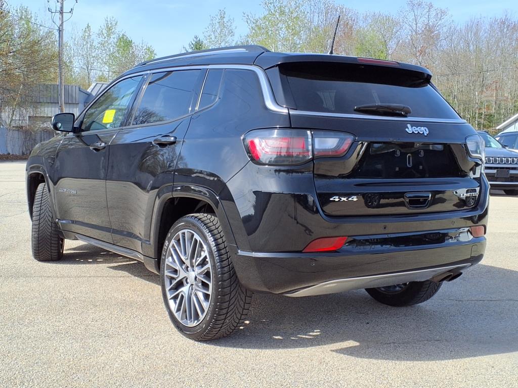 2022 Jeep Compass Limited photo 3