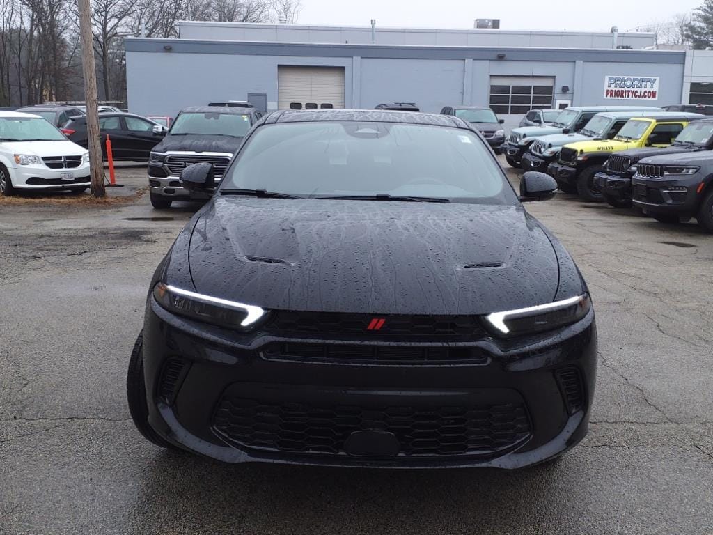Used 2024 Dodge Hornet R/T Plus with VIN ZACPDFDW2R3A22827 for sale in Salisbury, MA