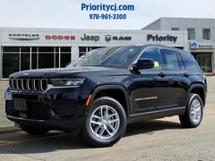 2025 Jeep Grand Cherokee LAREDO X 4X4 Sport Utility