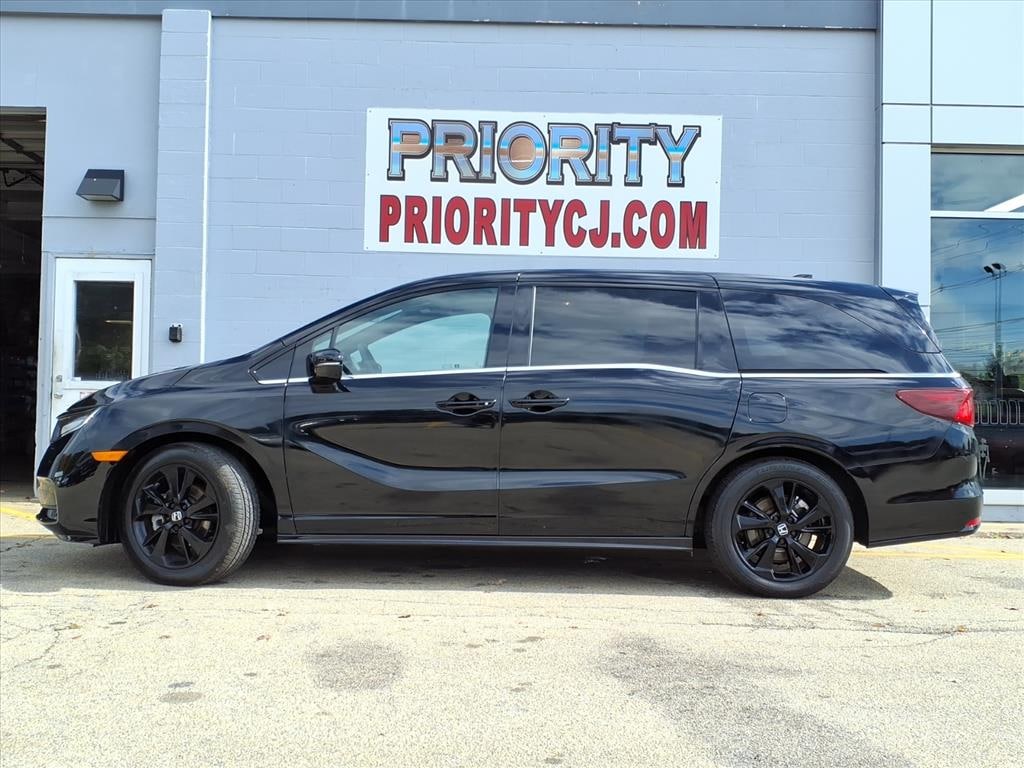 Used 2023 Honda Odyssey Sport Van