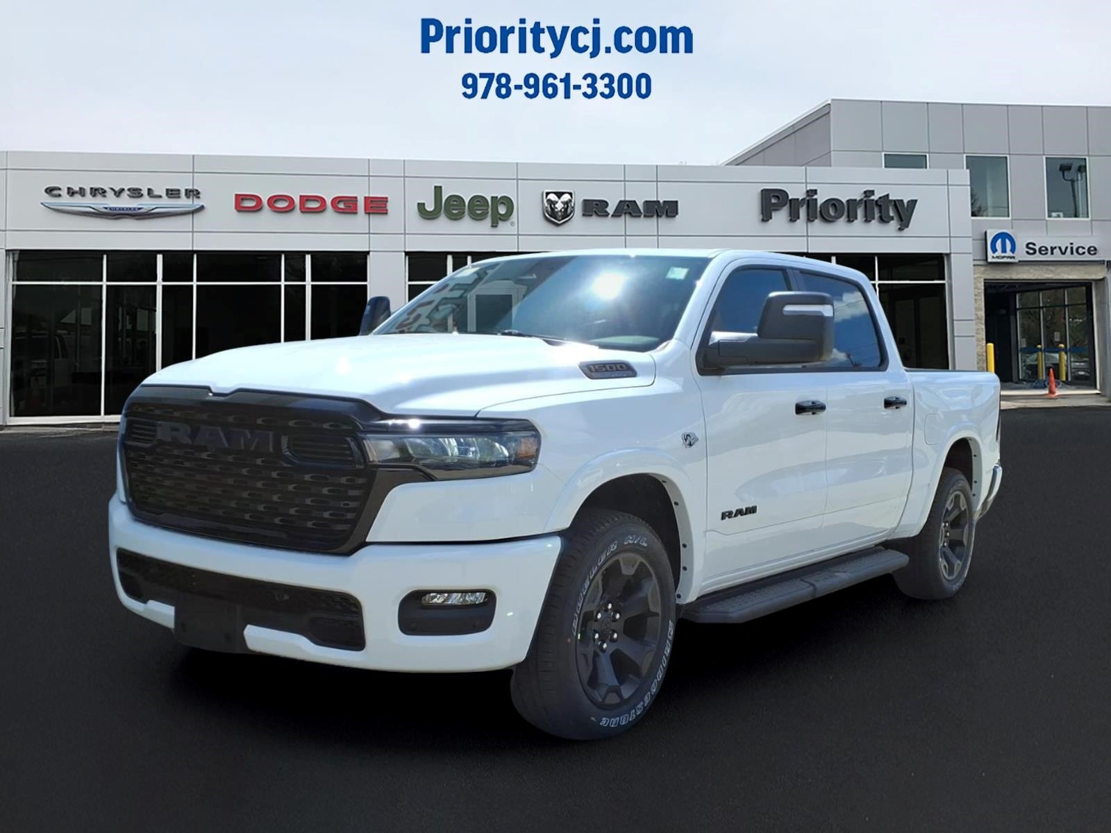 2026 RAM 1500 Big Horn/Lone Star 4x4 Crew Cab 5'7's photo
