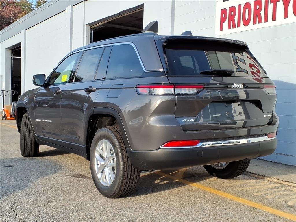 New 2025 Jeep Grand Cherokee LAREDO X 4X4 Sport Utility