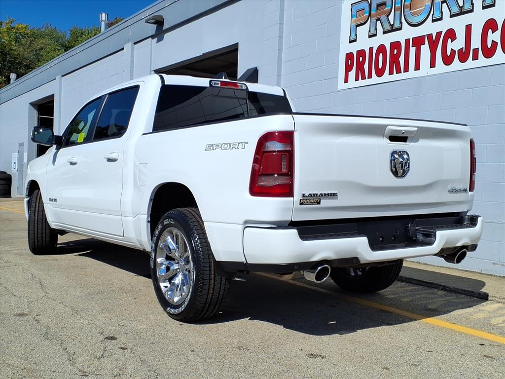 2023 Ram 1500 Laramie photo 4