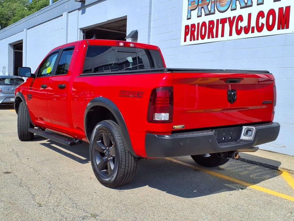 2020 Ram 1500 Classic SLT photo 3