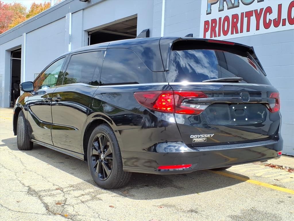 Used 2023 Honda Odyssey Sport Van