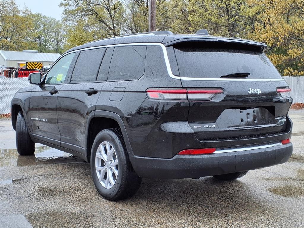 2022 Jeep Grand Cherokee Limited photo 3