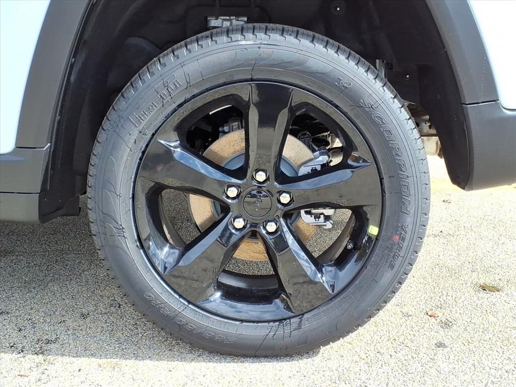 New 2025 Jeep Grand Cherokee LIMITED 4X4 Sport Utility