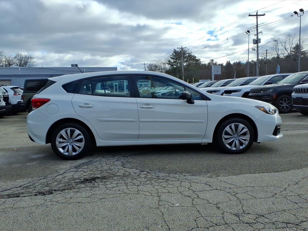 2023 Subaru Impreza Base photo 4