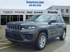 2025 Jeep Grand Cherokee LAREDO X 4X4 Sport Utility
