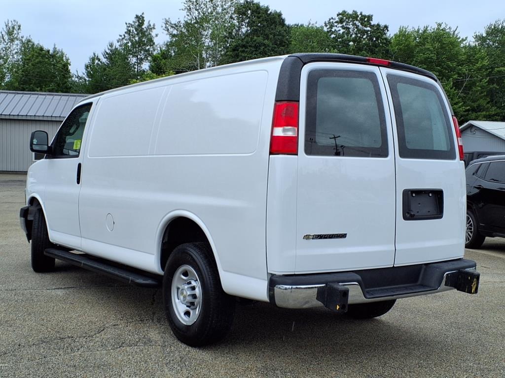 2023 Chevrolet Express 2500 Work Van photo 3