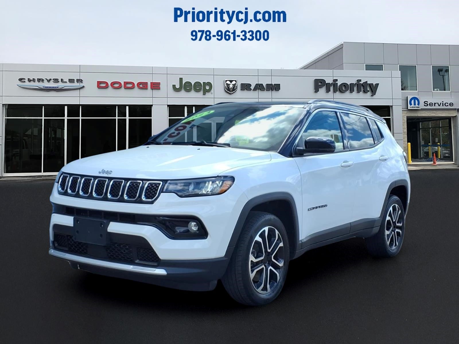 2023 Jeep Compass Limited 4X4's photo