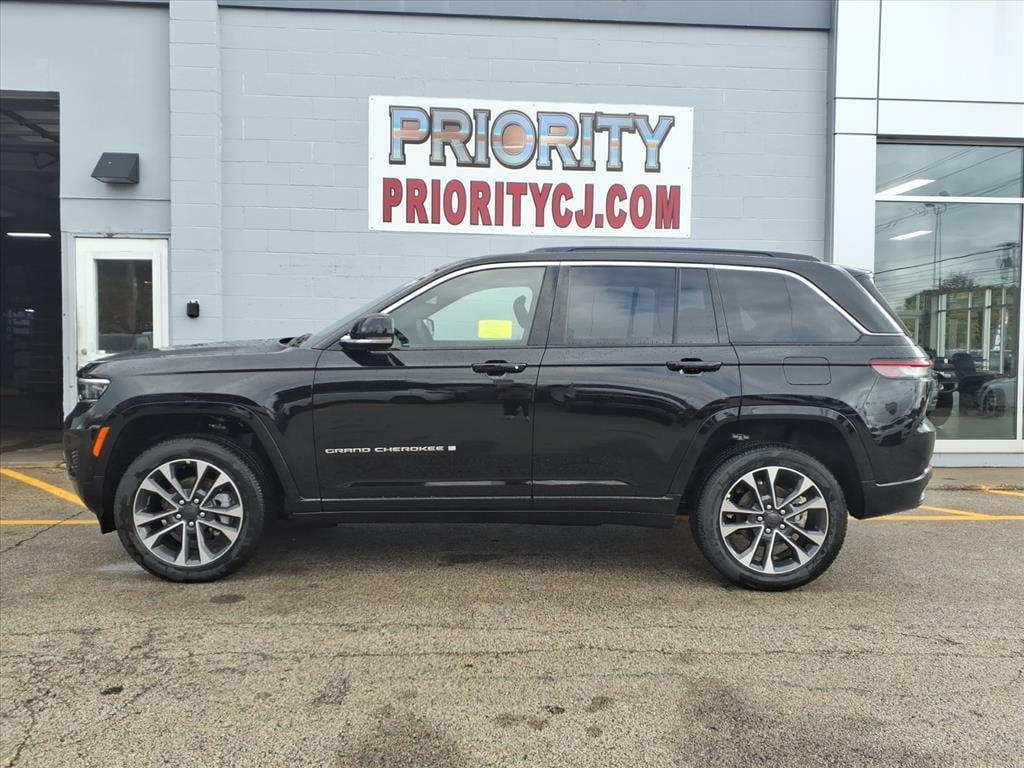 New 2025 Jeep Grand Cherokee OVERLAND 4X4 Sport Utility