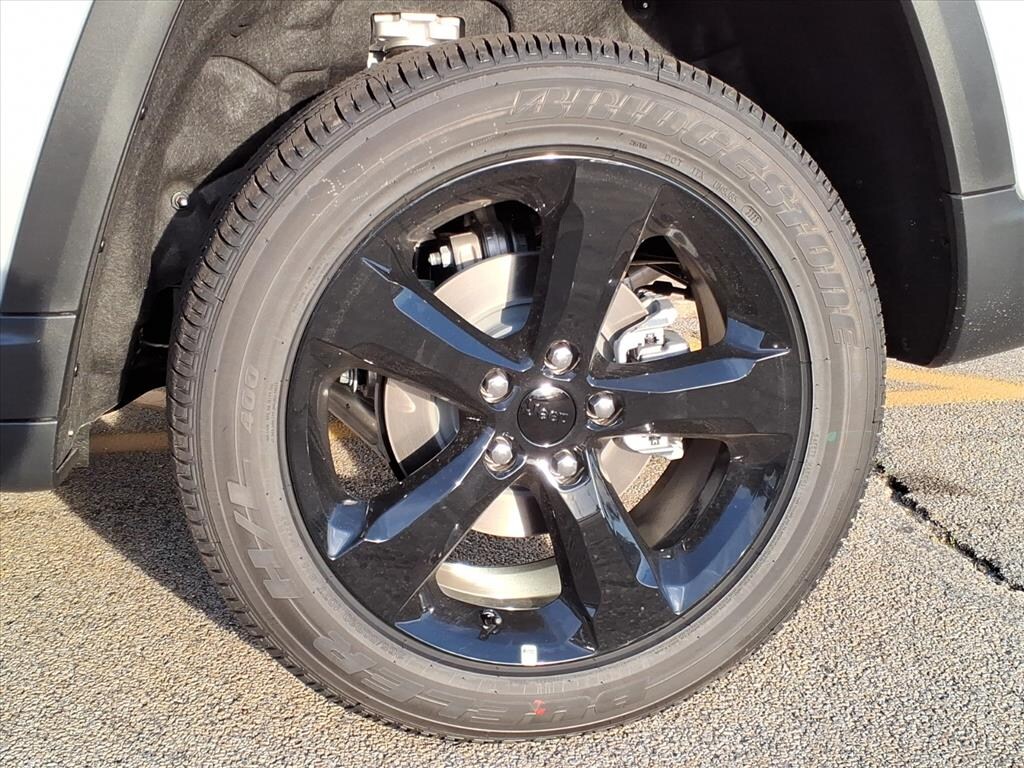 New 2025 Jeep Grand Cherokee ALTITUDE X 4X4 Sport Utility