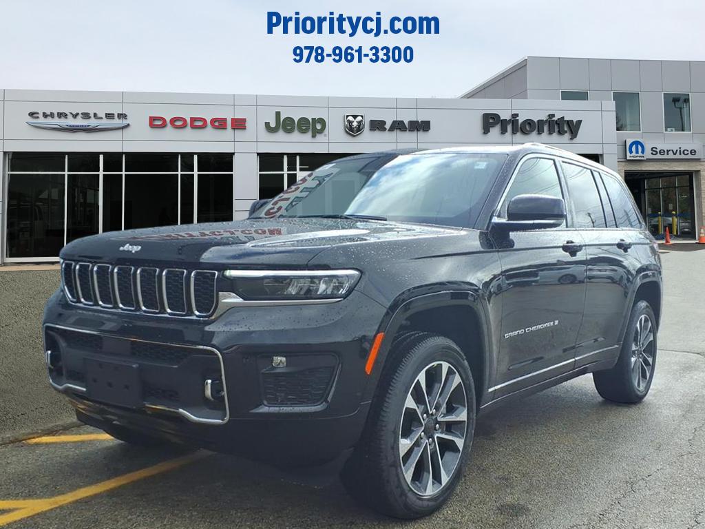 2025 Jeep Grand Cherokee Overland's photo