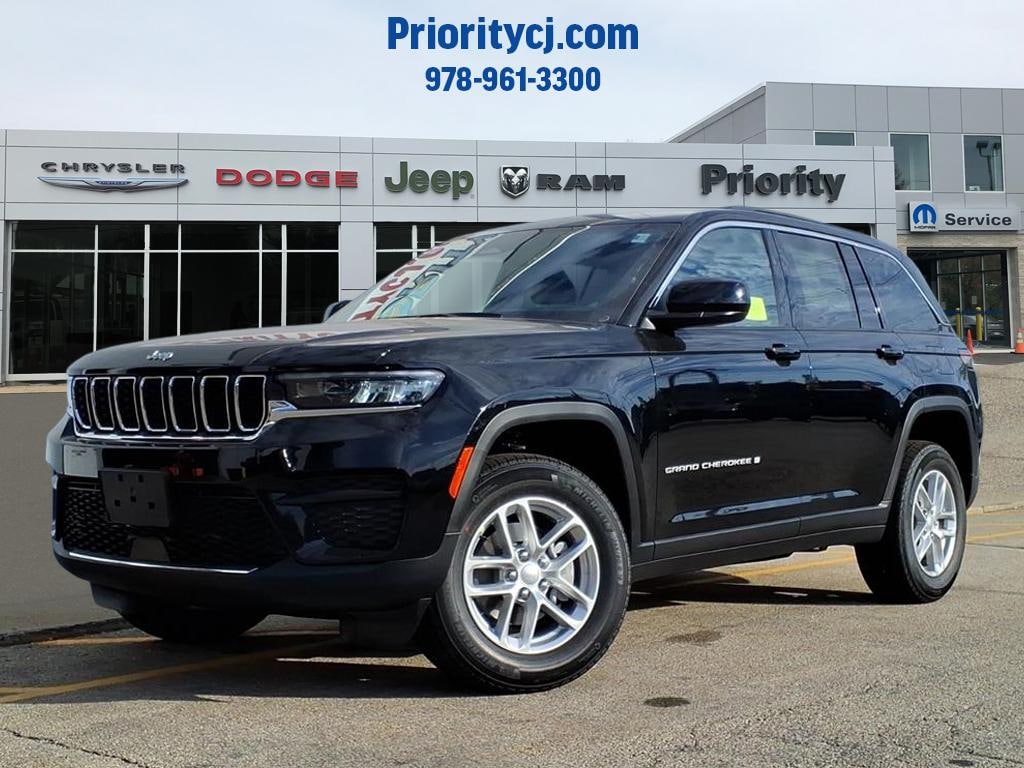 New 2025 Jeep Grand Cherokee LAREDO X 4X4 Sport Utility
