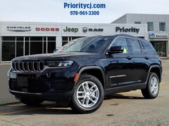 2025 Jeep Grand Cherokee LAREDO X 4X4 Sport Utility