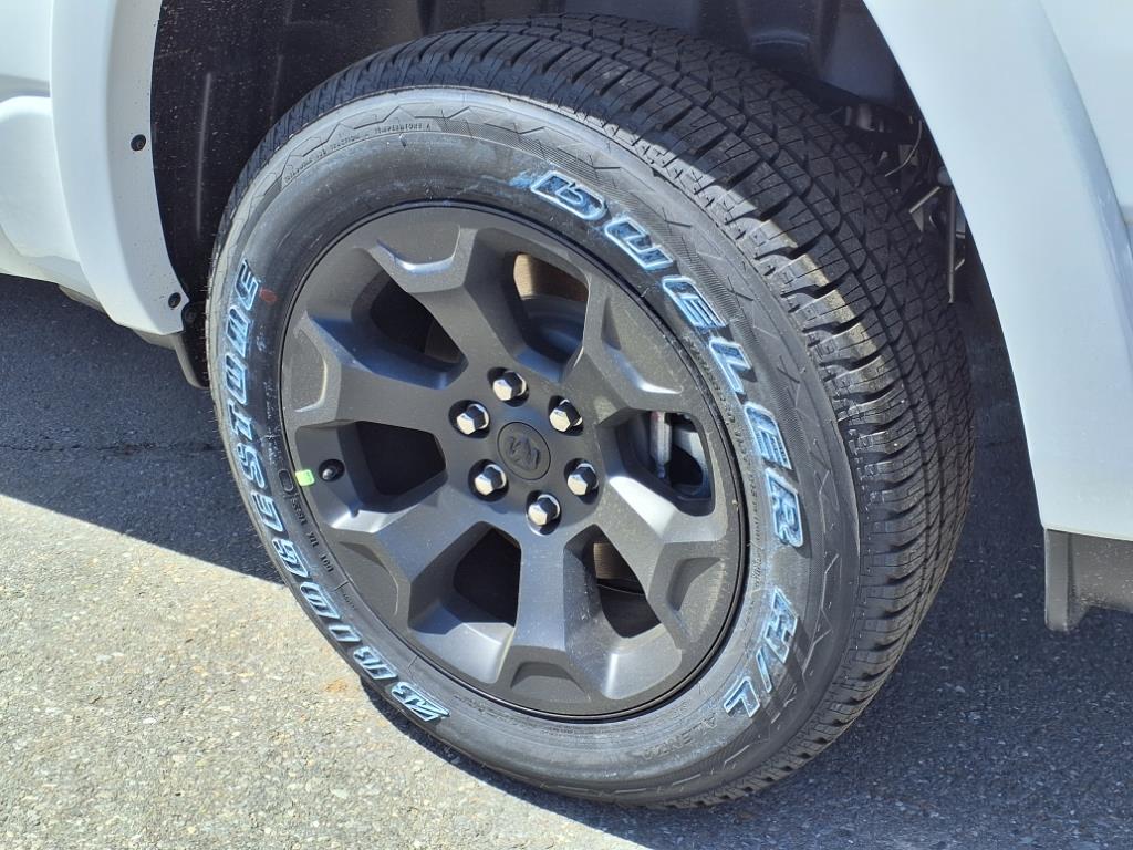 2025 Ram 1500 Big Horn photo 4