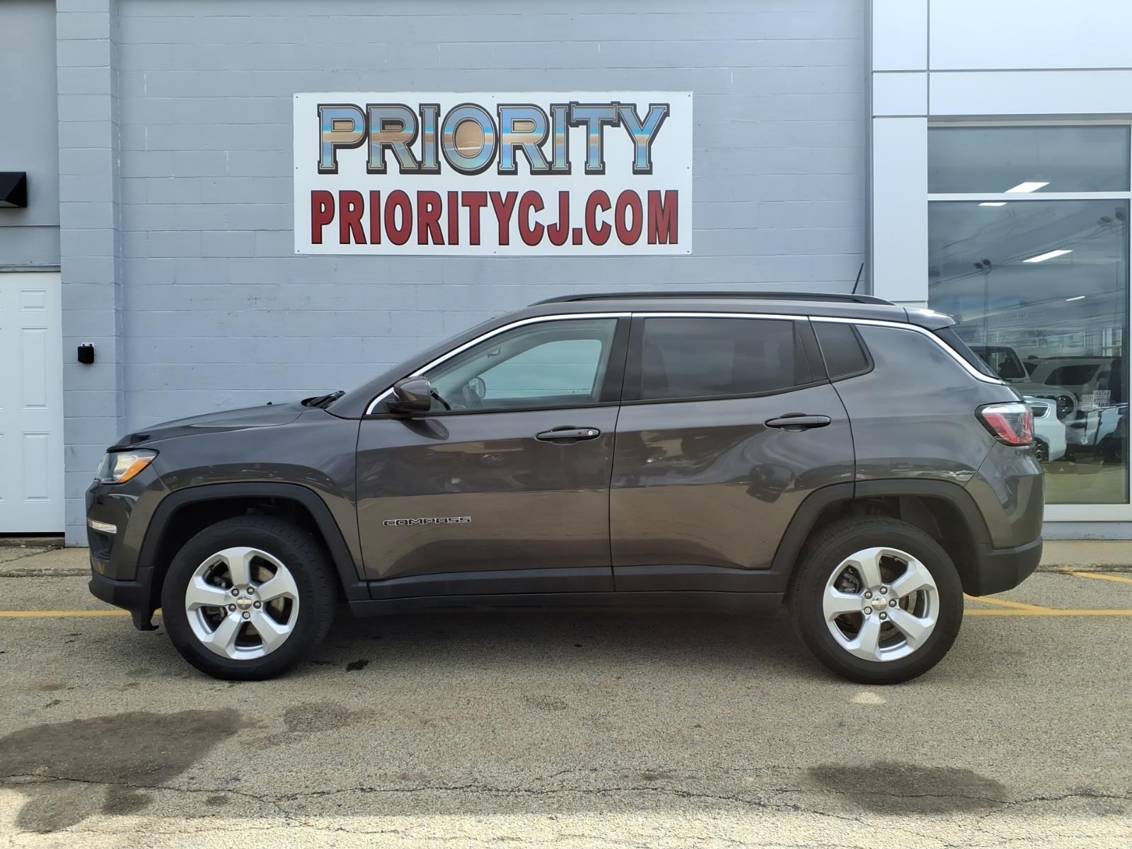 Used 2019 Jeep Compass Latitude with VIN 3C4NJDBB7KT840341 for sale in Salisbury, MA