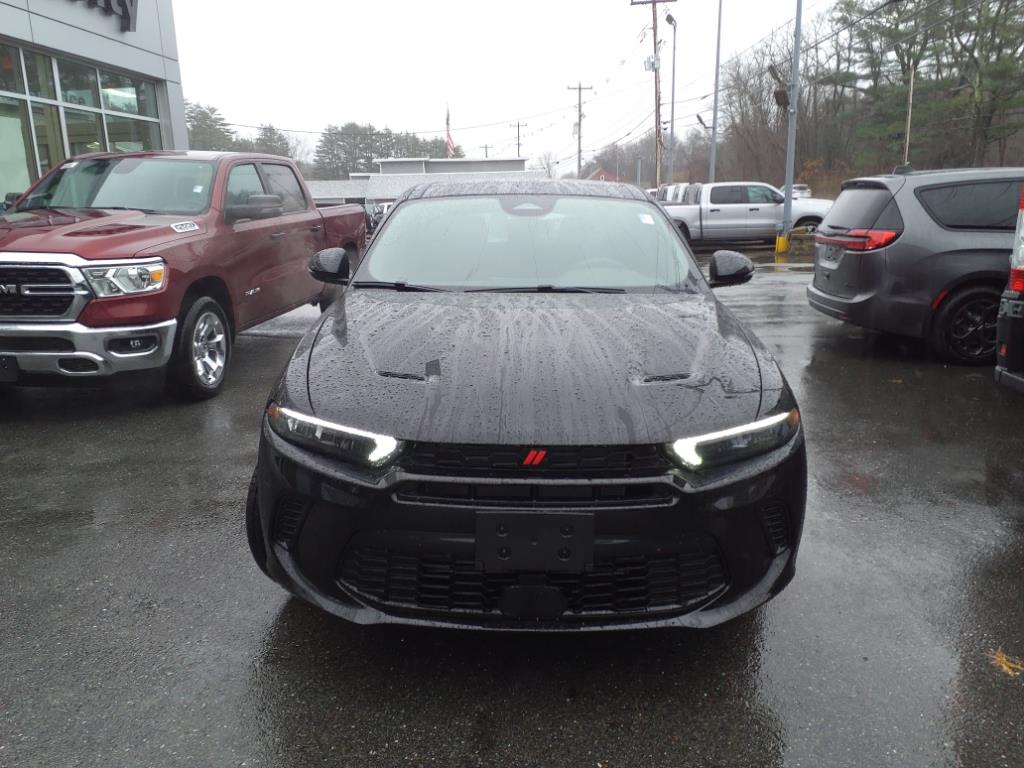 Used 2024 Dodge Hornet R/T Plus with VIN ZACPDFDW7R3A23116 for sale in Salisbury, MA