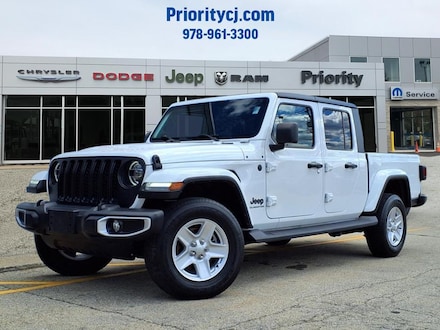 2022 Jeep Gladiator Sport Truck Crew Cab