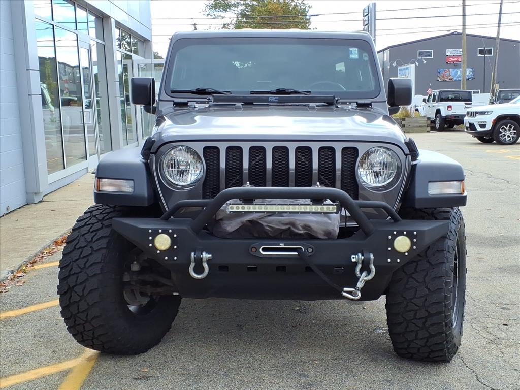 2018 Jeep Wrangler Unlimited Rubicon High Tide photo 2