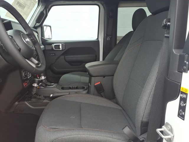 2026 Jeep Wrangler 2-Door Willys - Photo 6