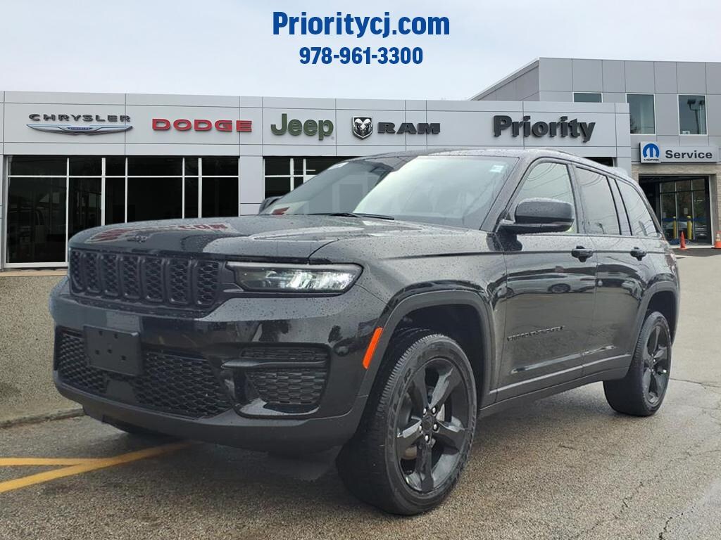 New 2025 Jeep Grand Cherokee ALTITUDE X 4X4 Sport Utility