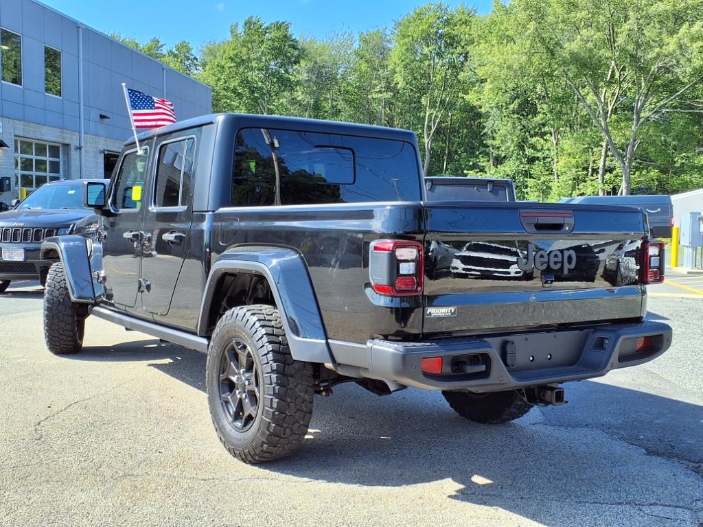 2021 Jeep Gladiator Sport photo 3