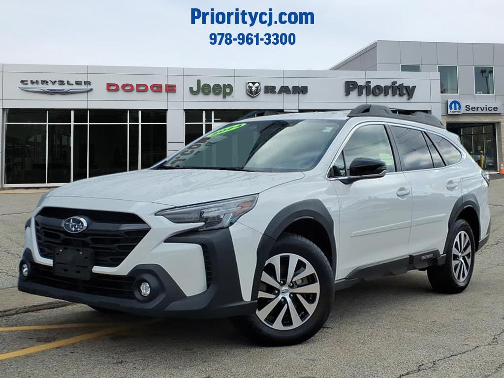 2024 Subaru Outback Premium's photo