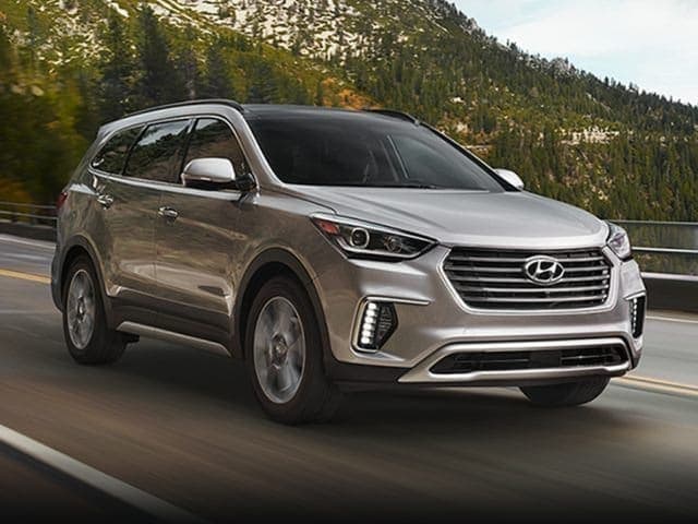 2018_Hyundai_Santa_Fe_.jpg