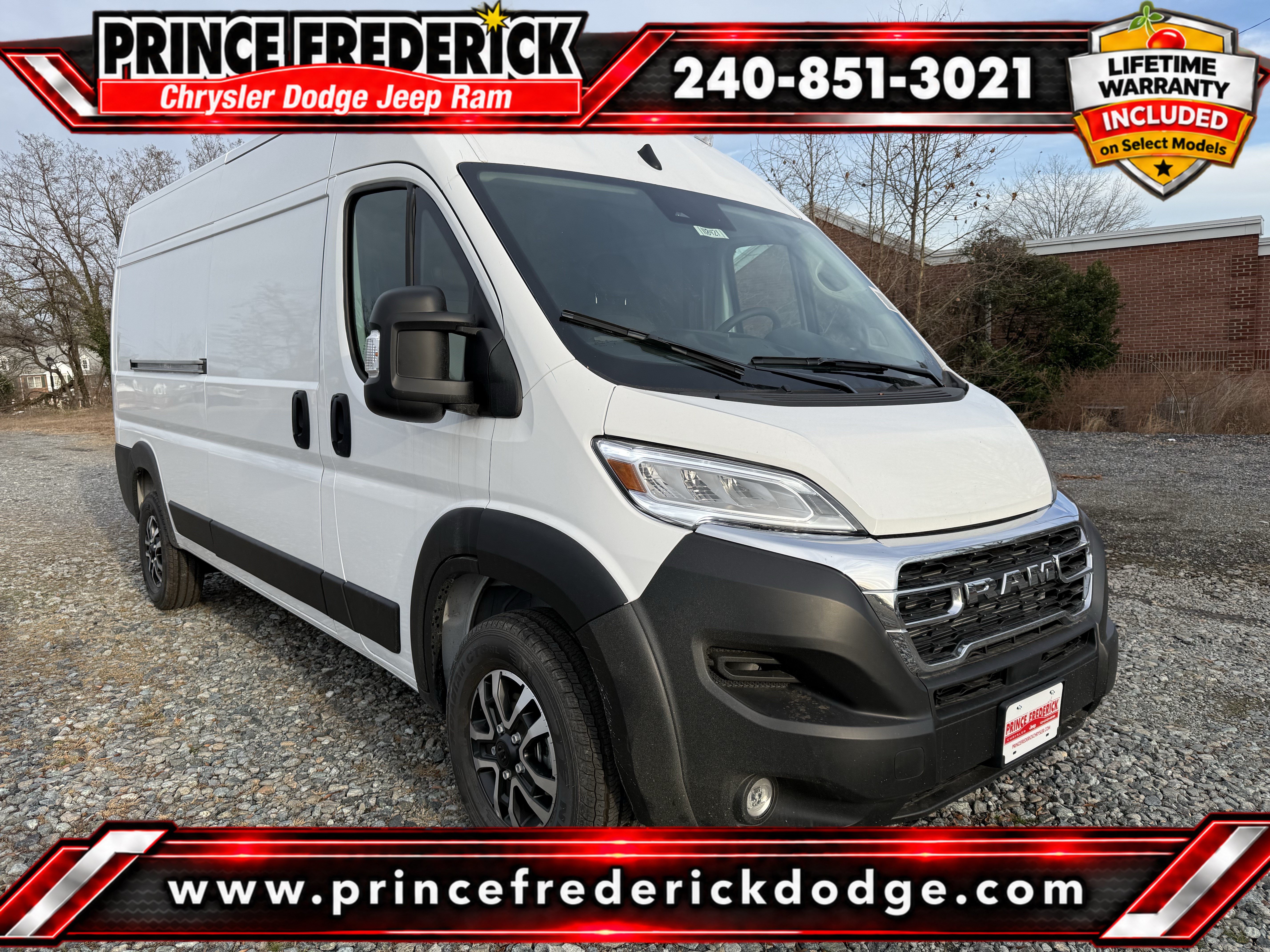 2026 RAM ProMaster Cargo Van SLT