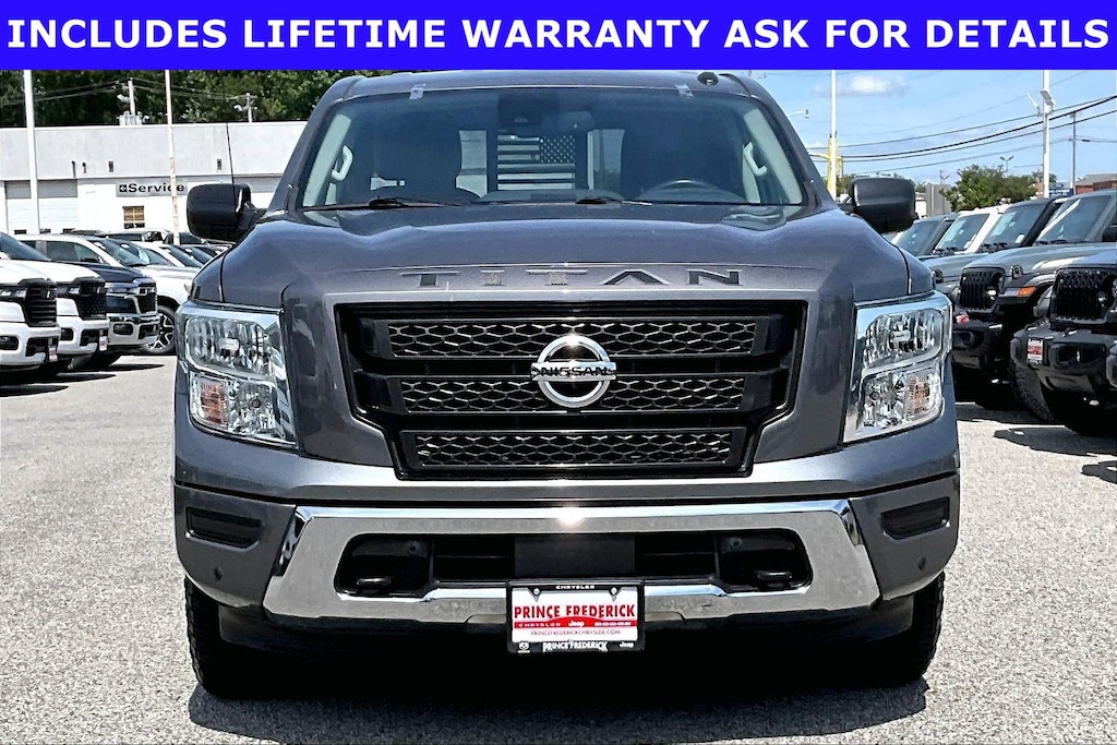 Used 2021 Nissan Titan SV 4x4 Crew Cab SV