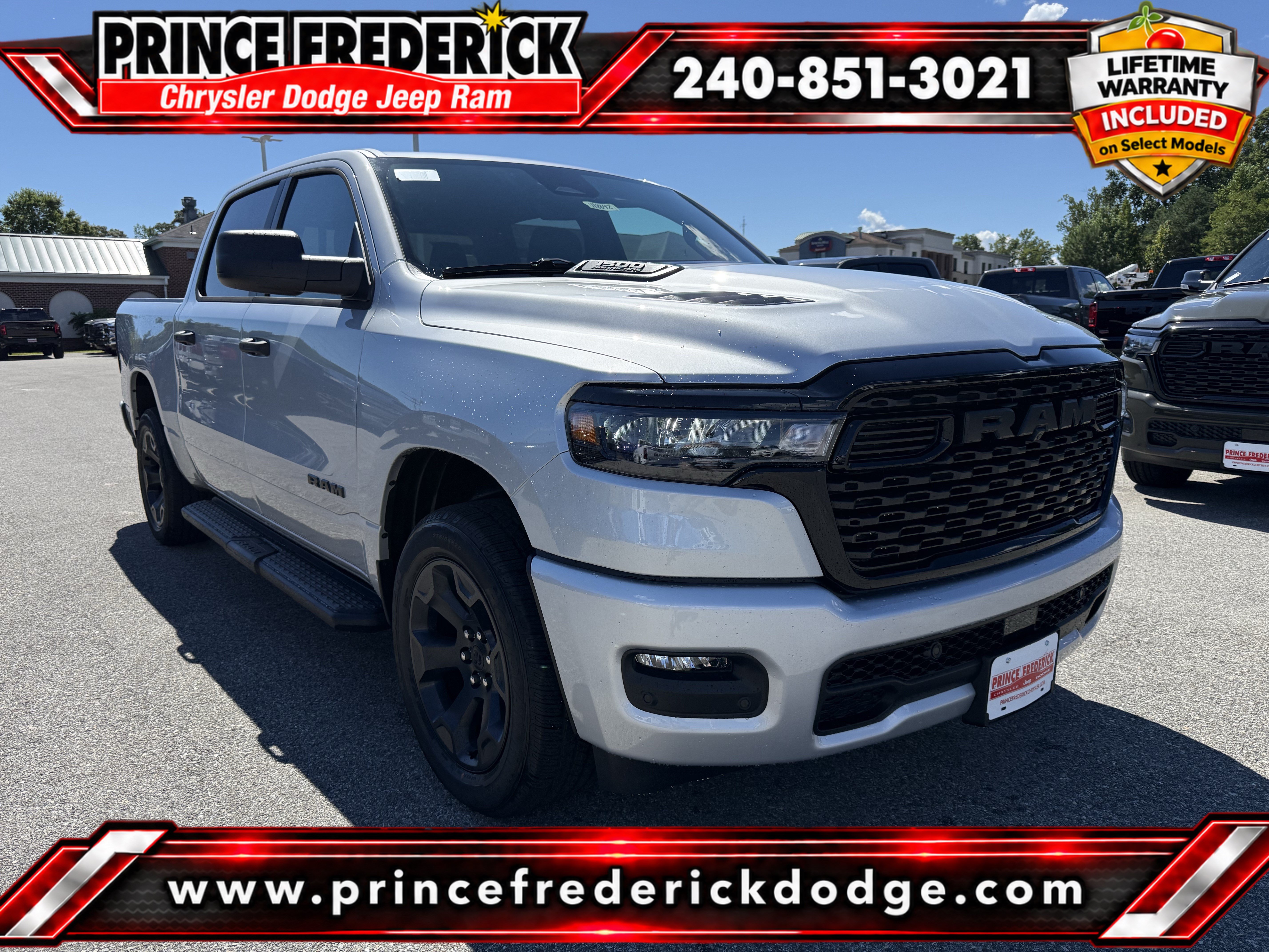 New 2027 Ram 1500 Express Express 4x4 Crew Cab 57 Box
