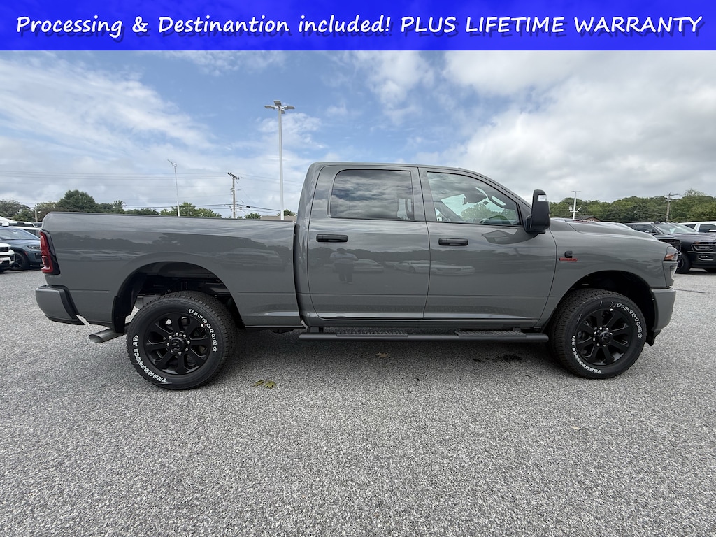 New 2026 Ram 2500 Black Express Black Express 4x4 Crew Cab 64 Box
