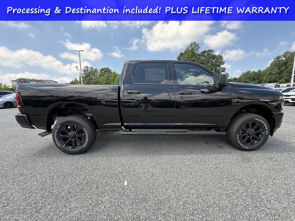 New 2026 Ram 2500 Black Express Black Express 4x4 Crew Cab 64 Box