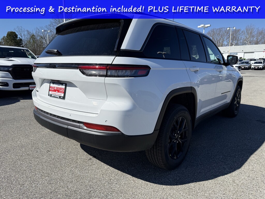 New 2026 Jeep Grand Cherokee Laredo Altitude Laredo Altitude 4x4