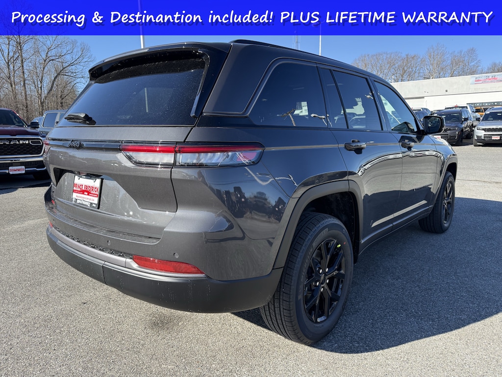 New 2026 Jeep Grand Cherokee Laredo Altitude Laredo Altitude 4x4