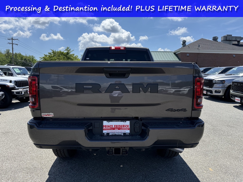 New 2026 Ram 2500 Black Express Black Express 4x4 Crew Cab 64 Box