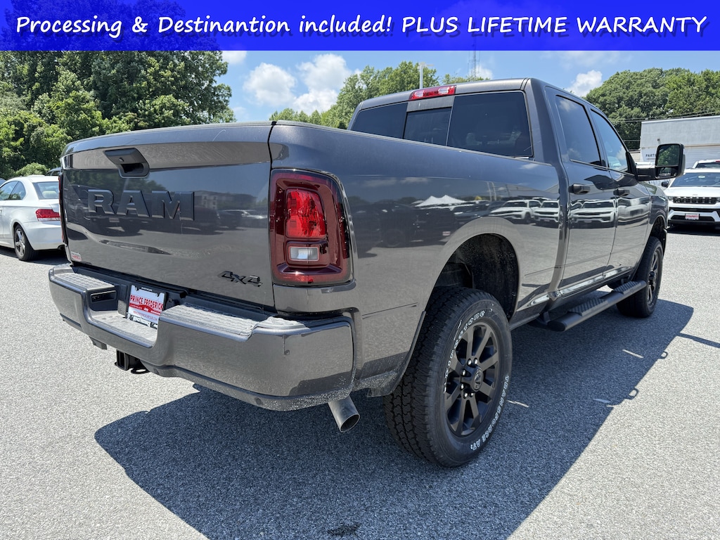 New 2026 Ram 2500 Black Express Black Express 4x4 Crew Cab 64 Box