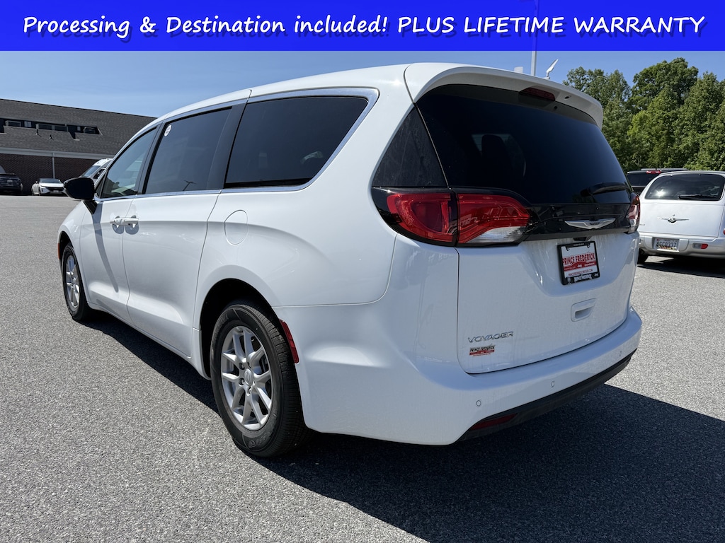 New 2026 Chrysler Voyager LX LX FWD