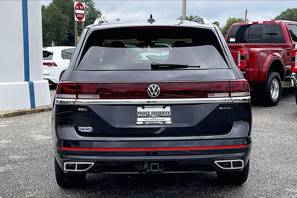 Certified 2025 Volkswagen Atlas 2.0T SEL Premium R-Line 2.0T SEL Premium R-Line 4MOTION