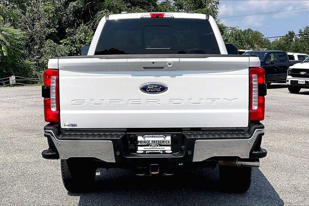 Used 2025 Ford Super Duty F-350 SRW LARIAT