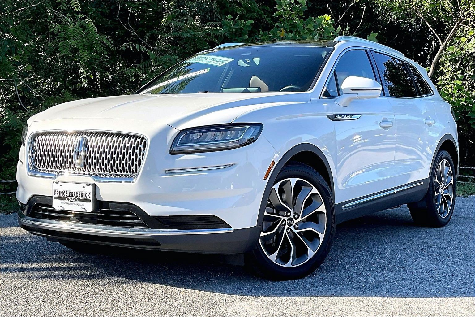 Used 2022 Lincoln Nautilus Reserve Reserve AWD