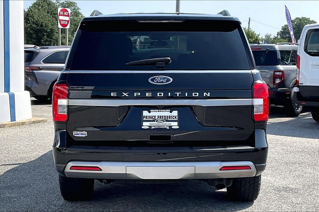Certified 2024 Ford Expedition XLT XLT 4x4