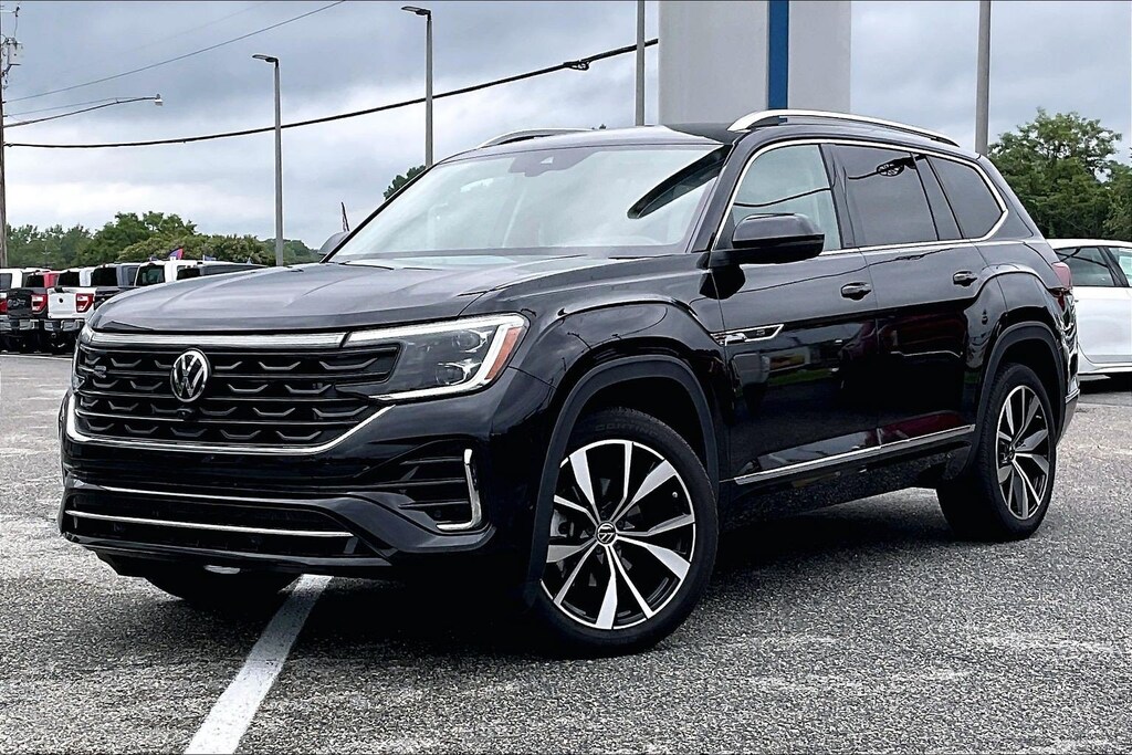 Certified 2025 Volkswagen Atlas 2.0T SEL Premium R-Line 2.0T SEL Premium R-Line 4MOTION