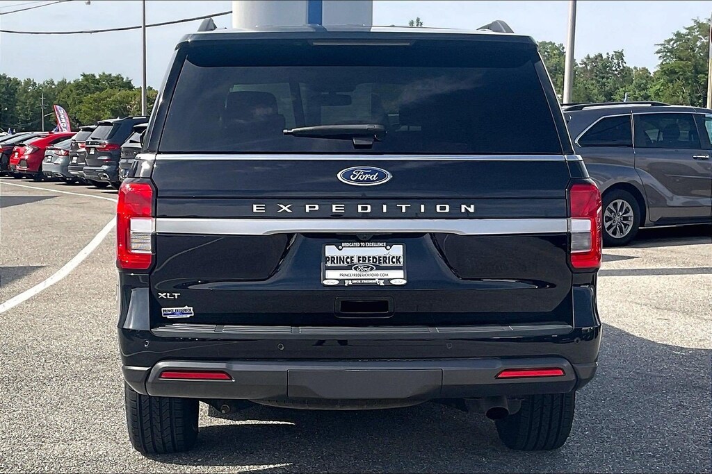 Certified 2023 Ford Expedition XLT XLT 4x4