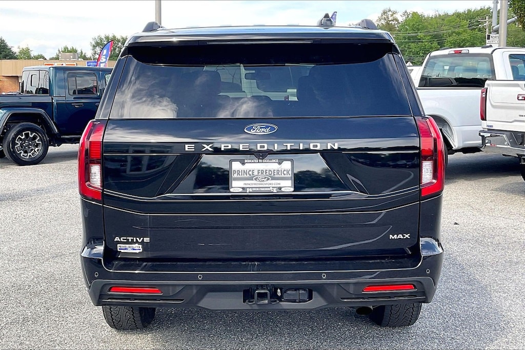 Certified 2025 Ford Expedition Max Active Active 4x4