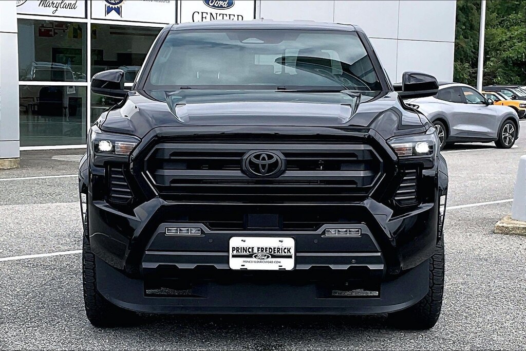 Used 2024 Toyota Tacoma 4WD SR5 SR5 Double Cab 5 Bed AT